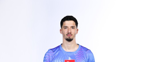 	12. Altay Bayındır 	